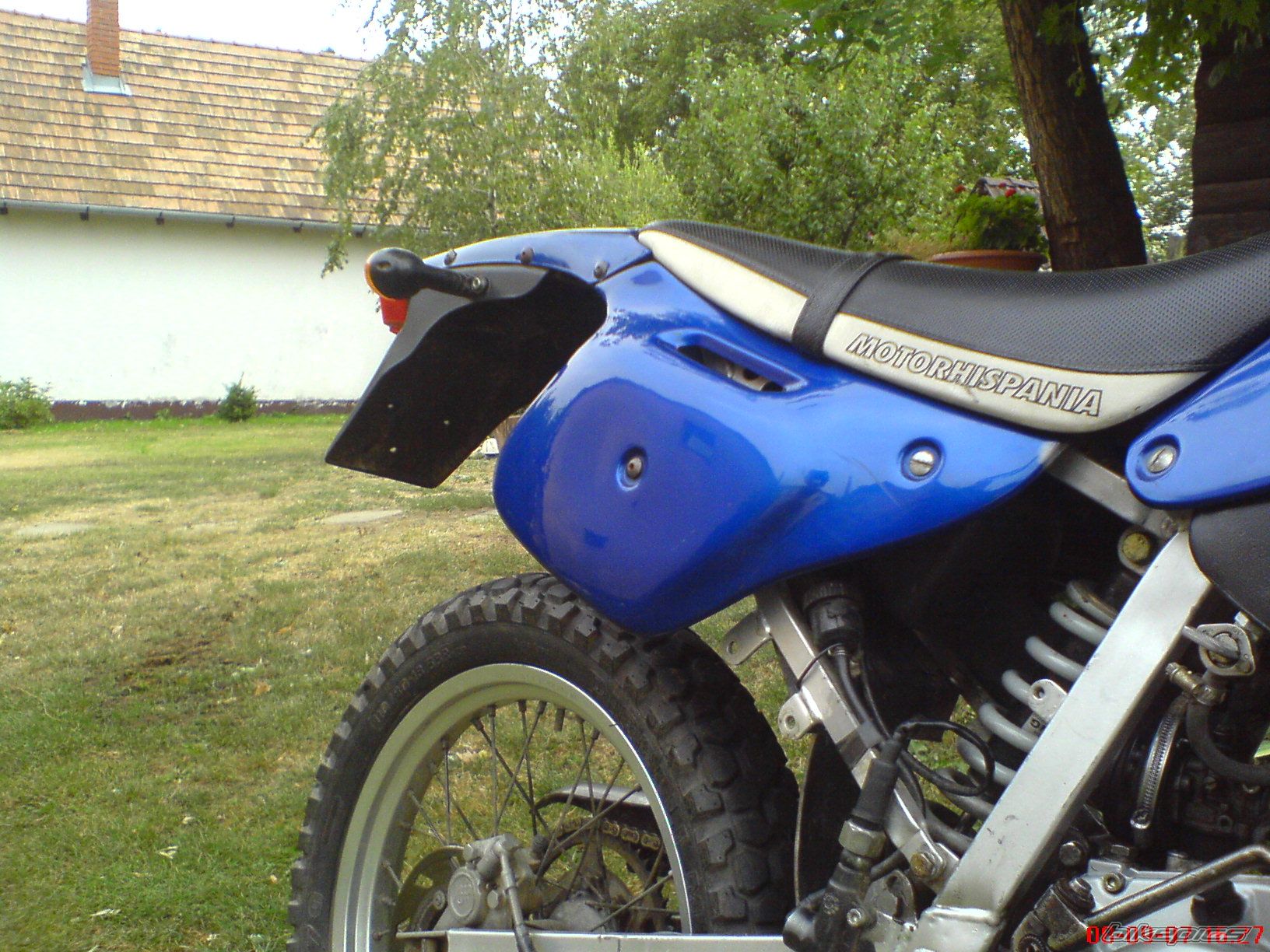 Photo 1528952