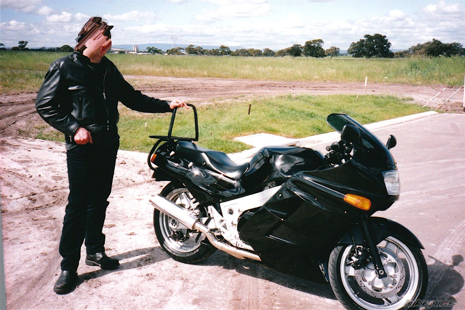 Bike Photo 1528995
