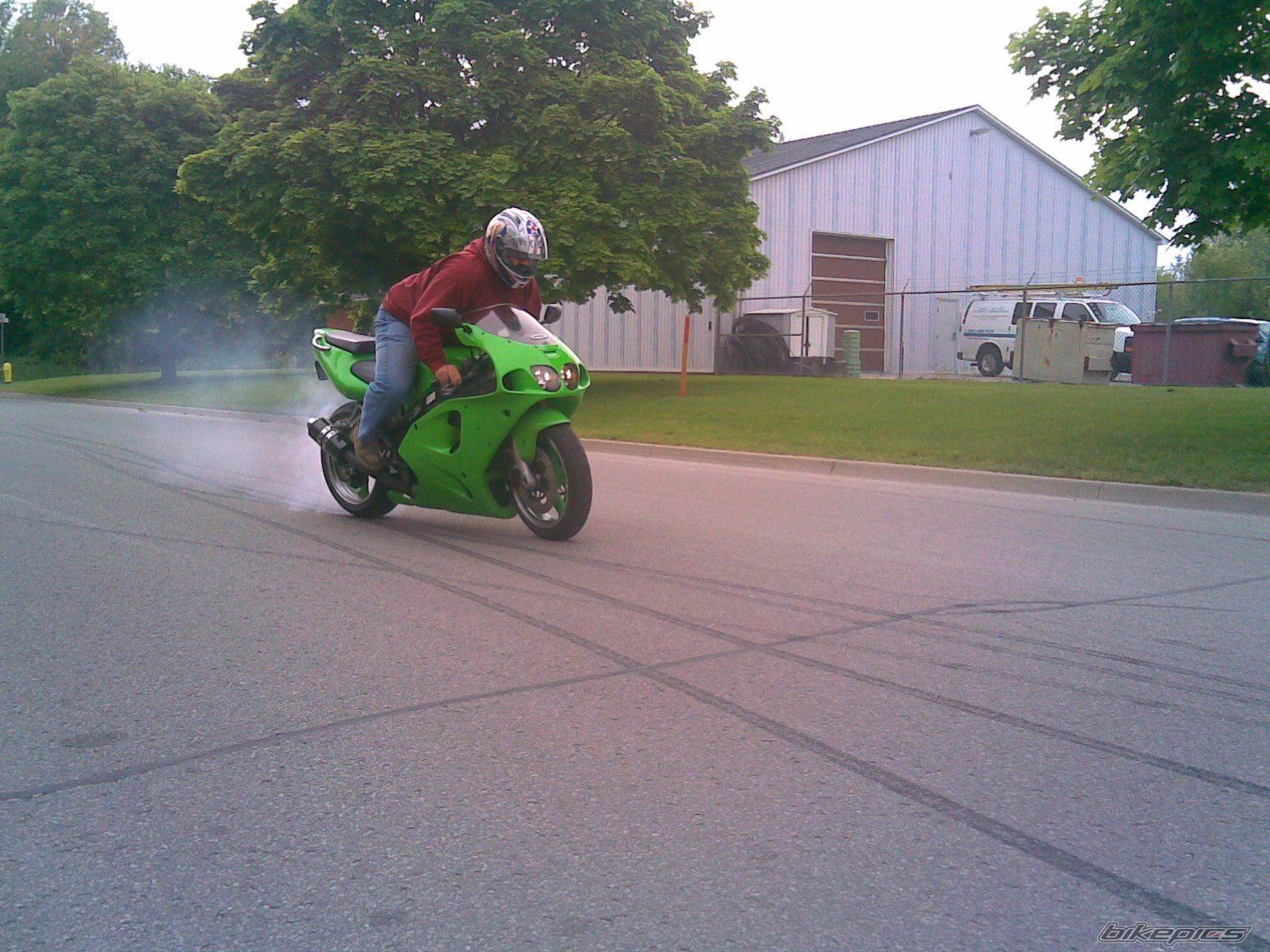 Photo 1529142