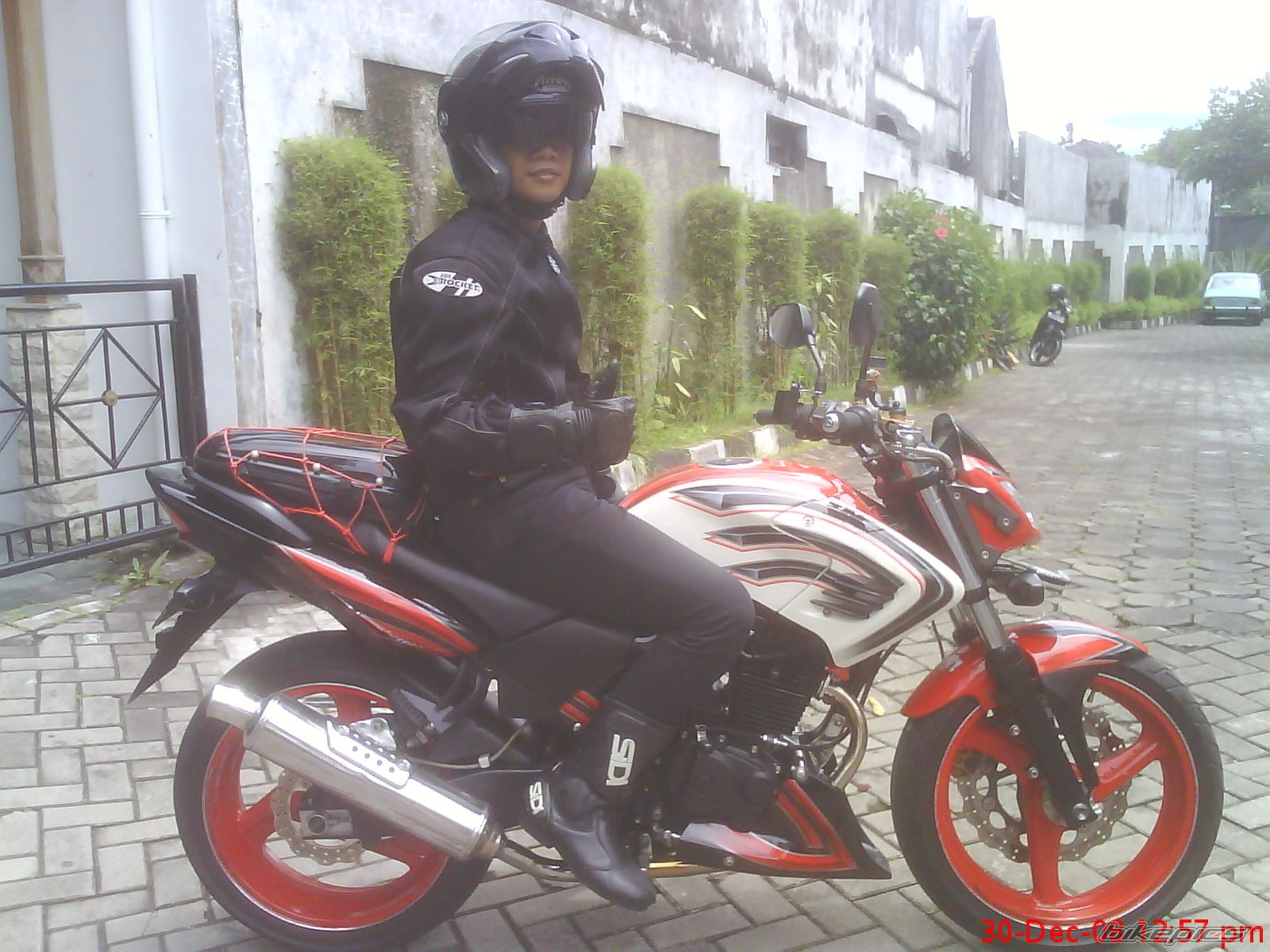 Photo 1529154
