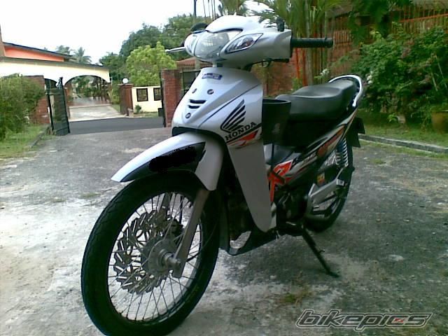 Photo 1529168