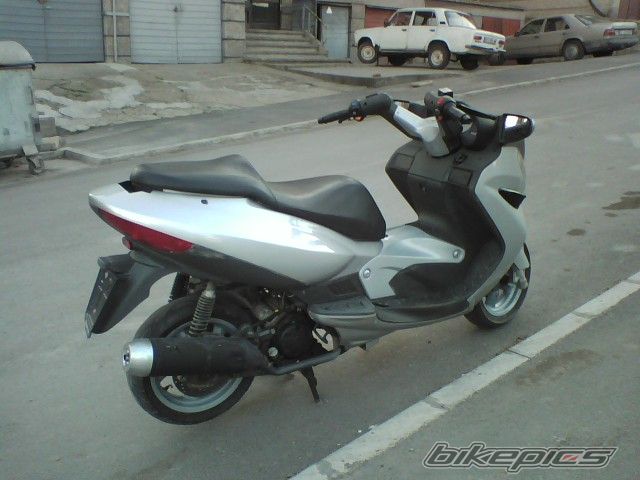 Photo 1529207