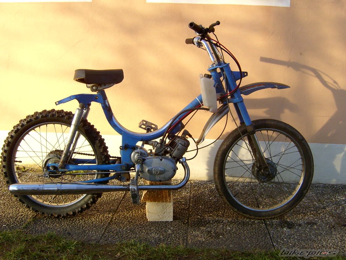 Photo 1529698