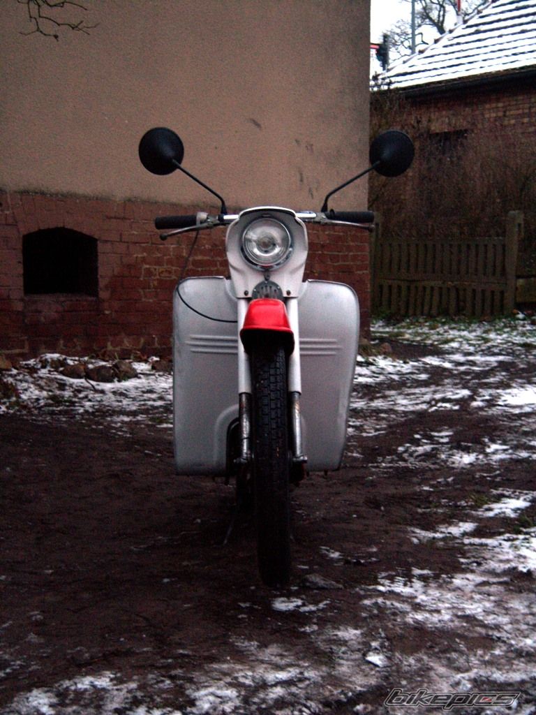 Photo 1529871