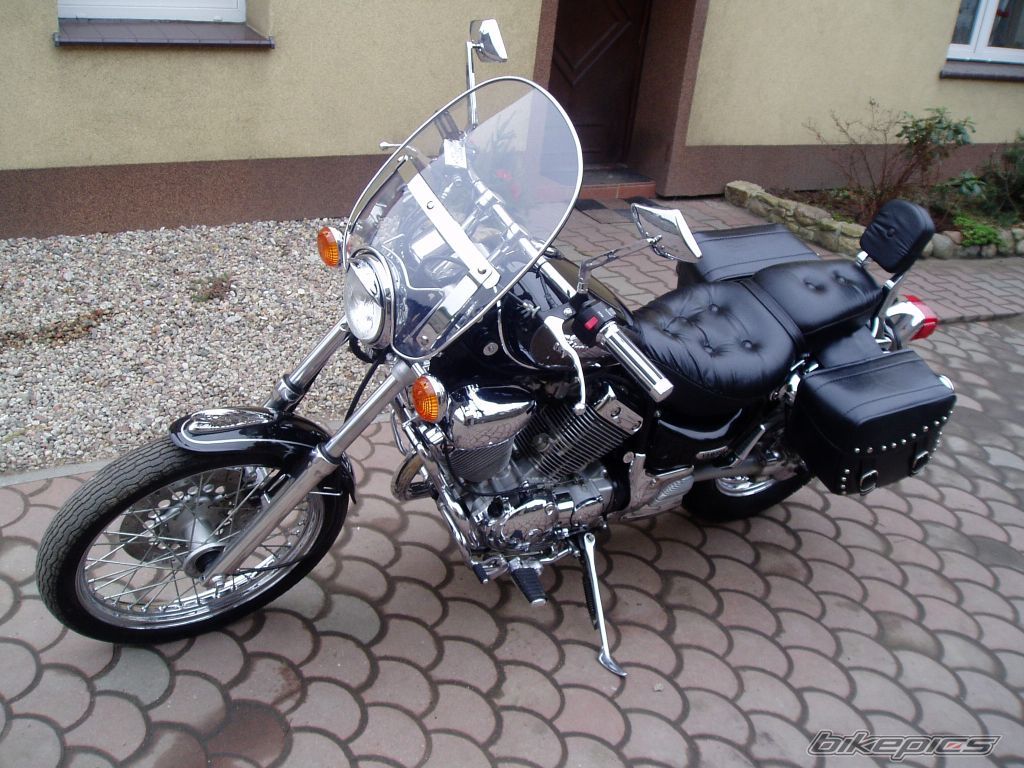 Photo 1530196