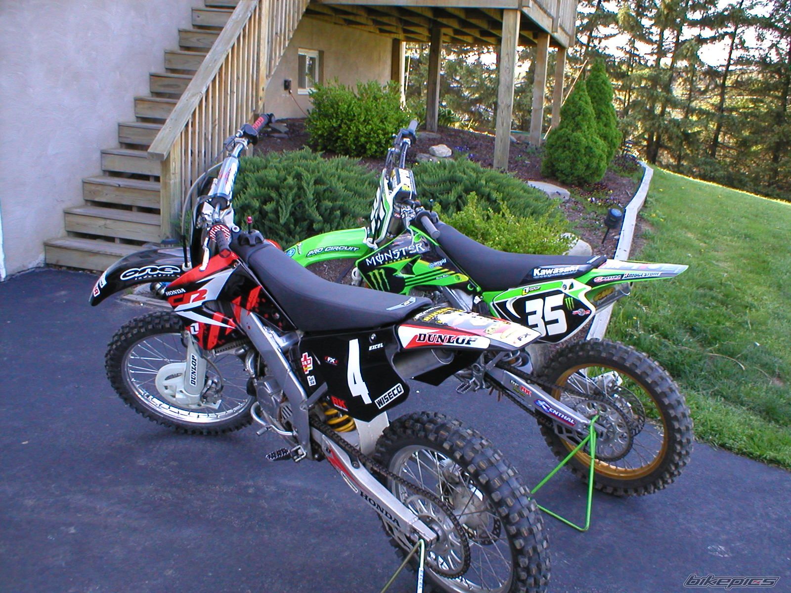 Photo 1530247