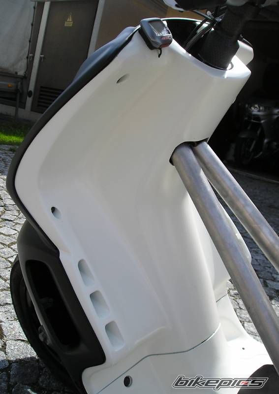 Photo 1530309