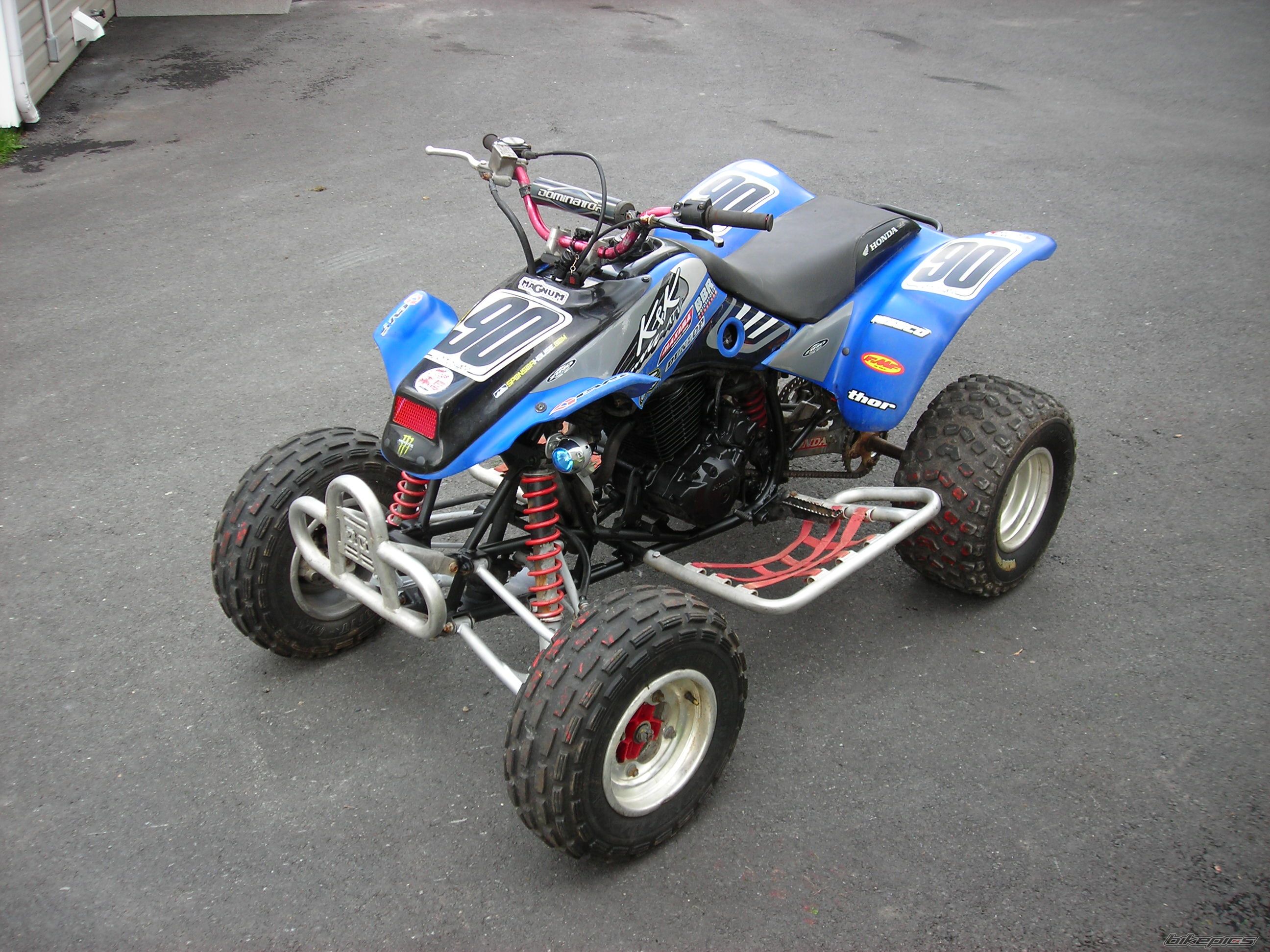 Photo 1530381