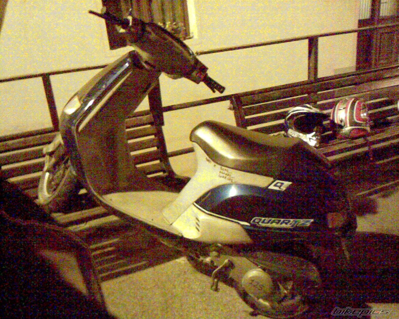 Photo 1530772