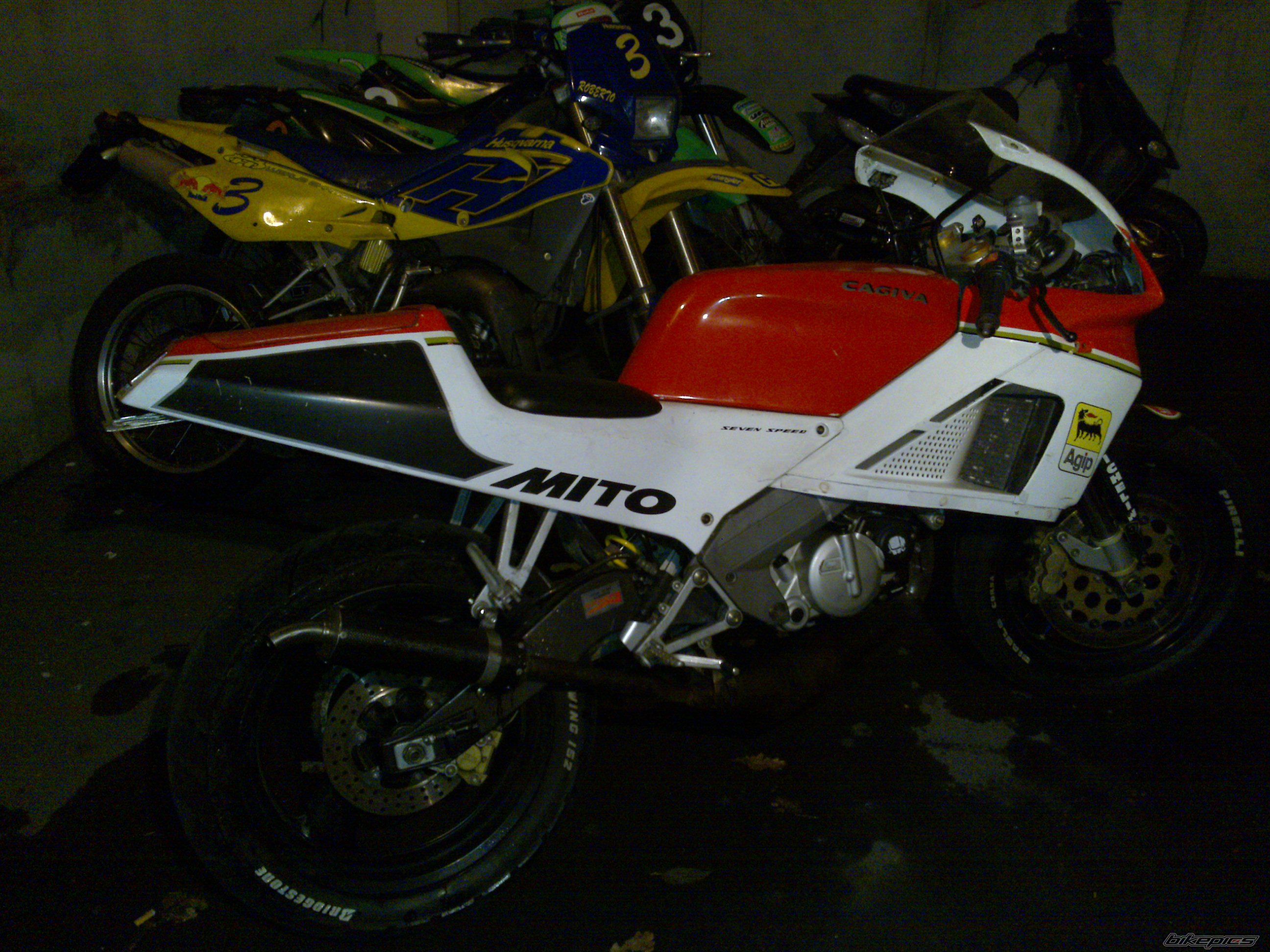 Photo 1530813