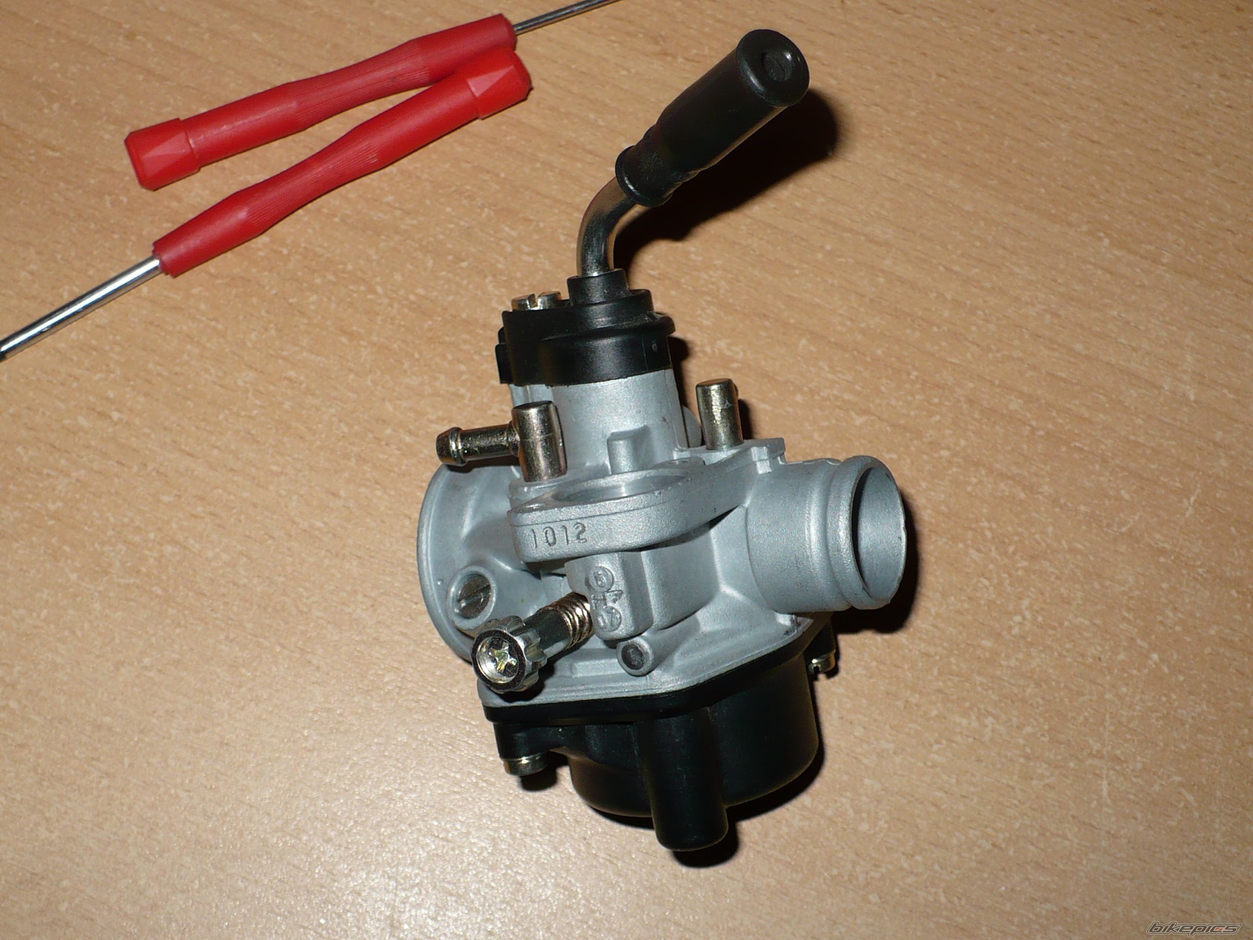Photo 1530986