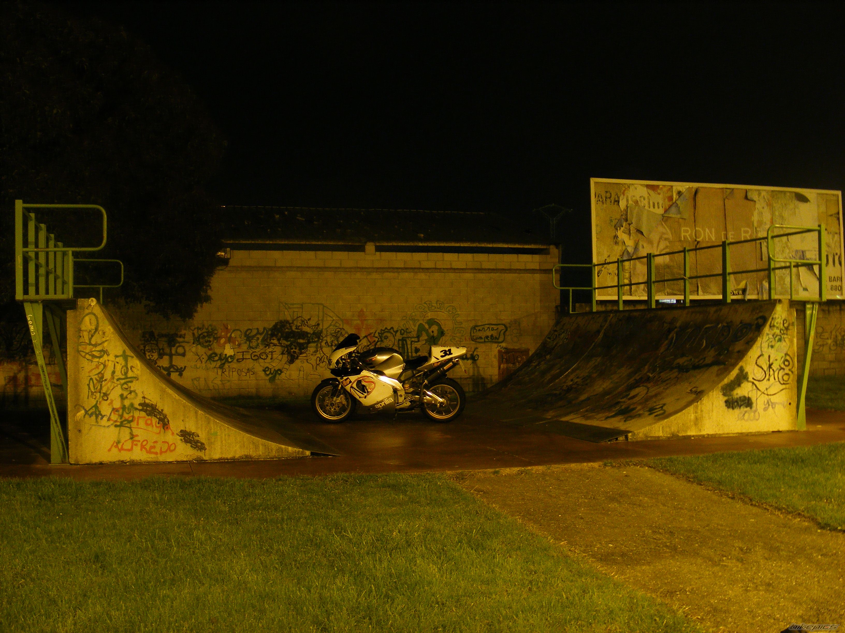 Photo 1531255
