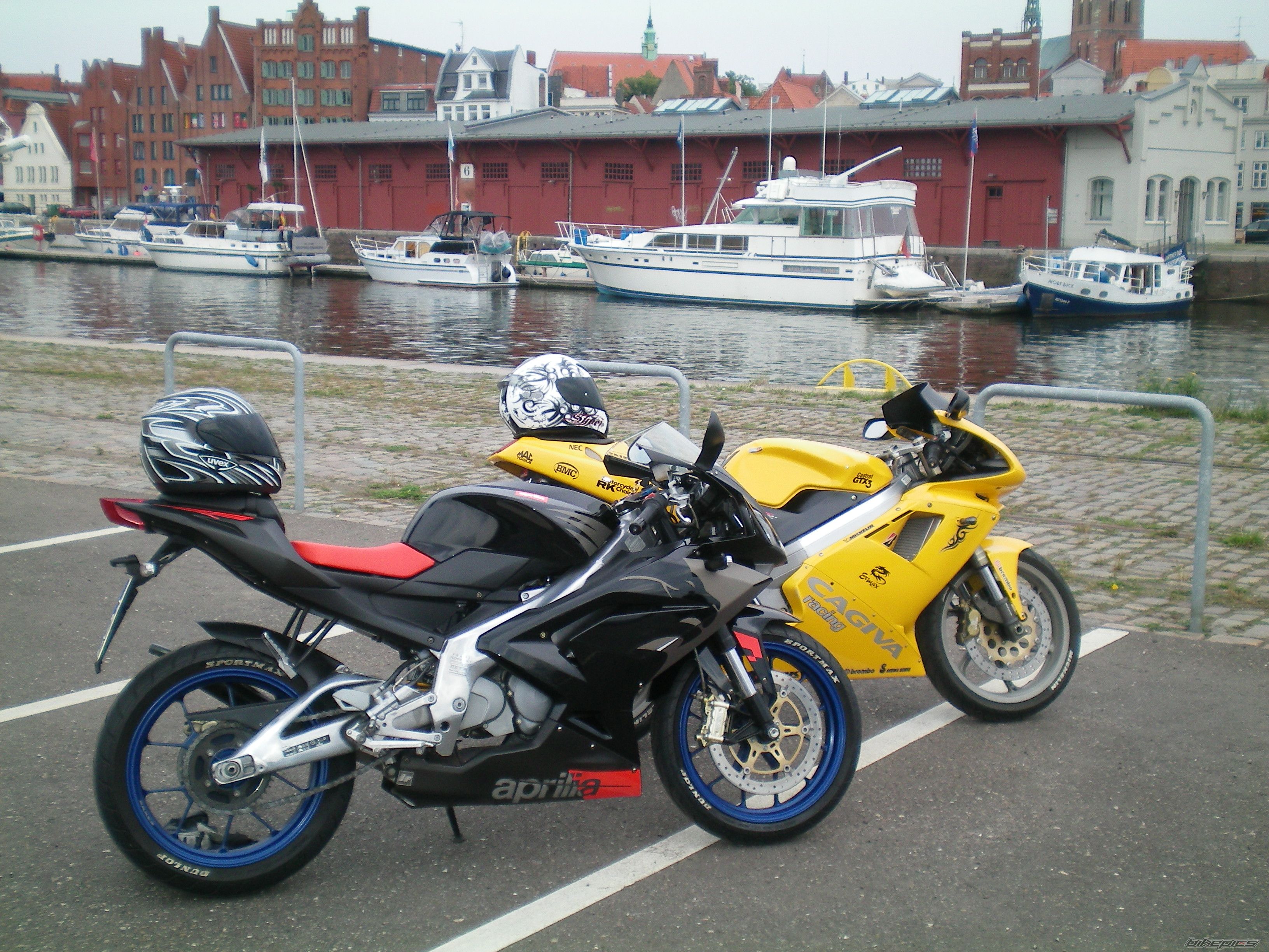 Photo 1531554