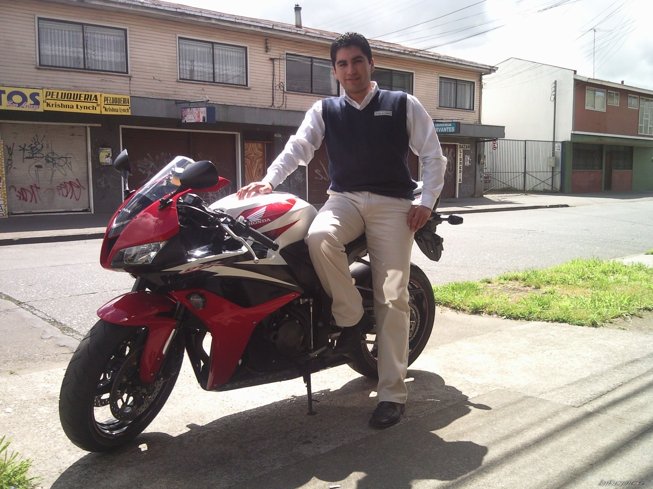 Photo 1531599