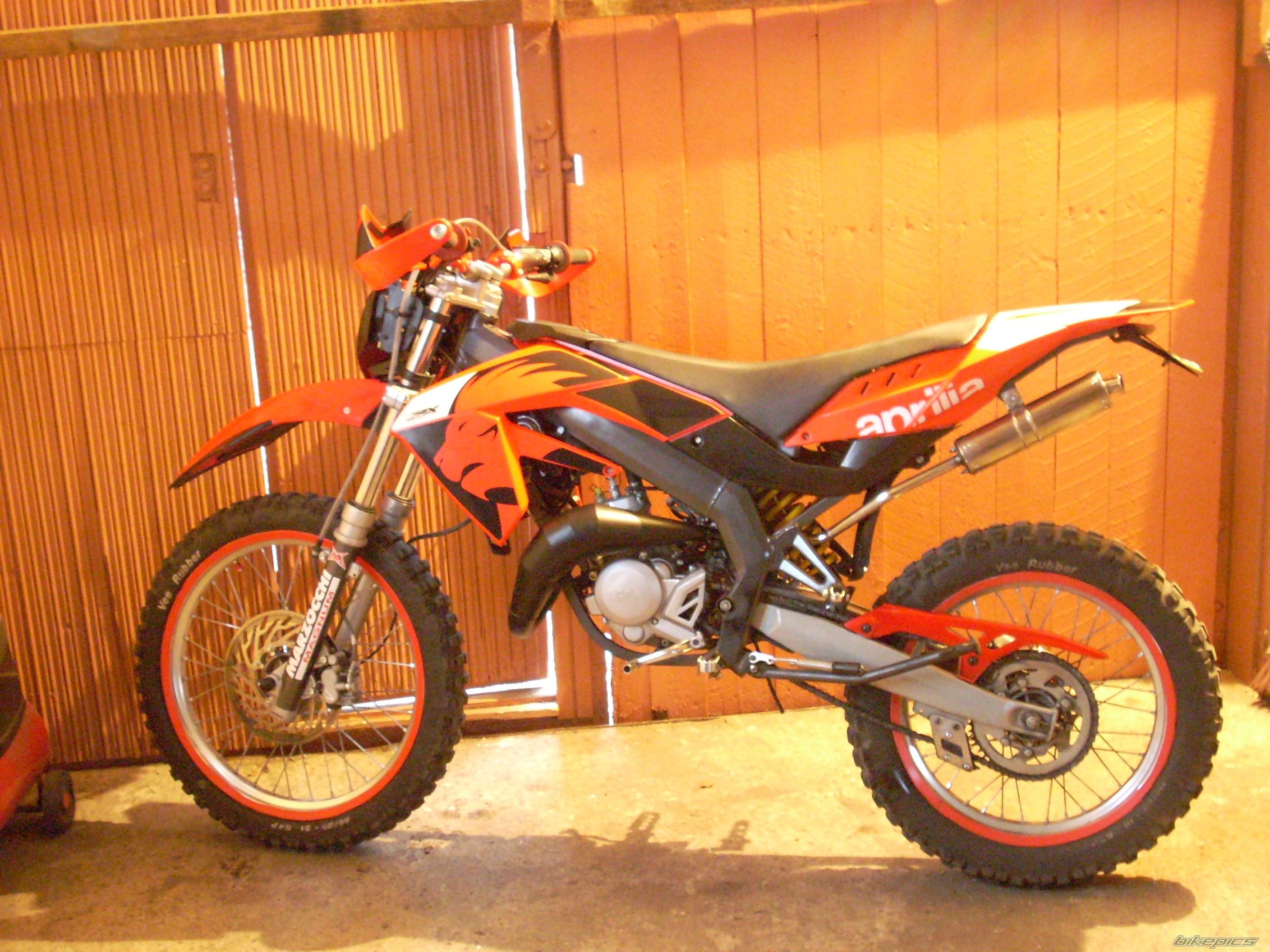 Photo 1532212