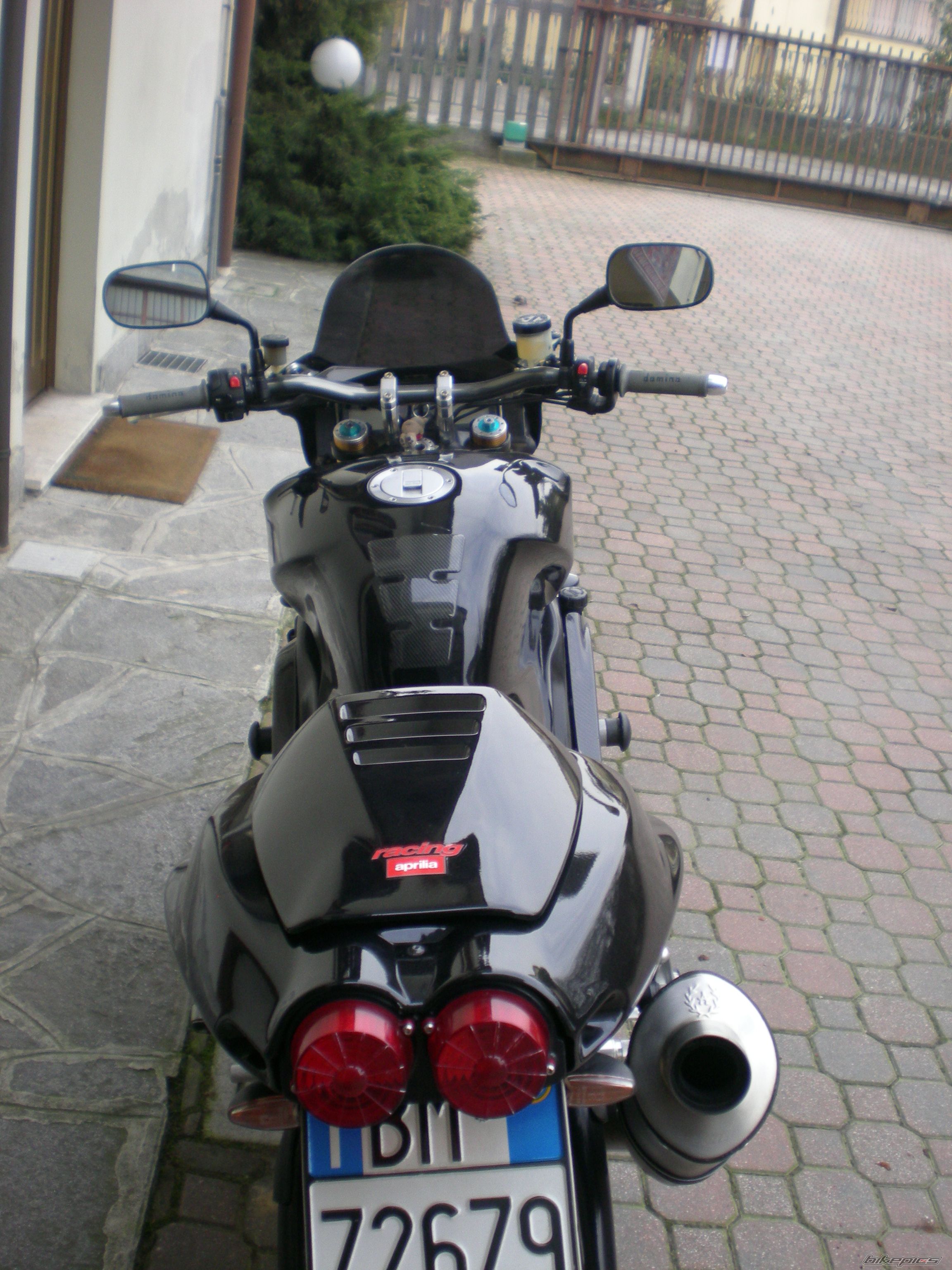 Photo 1532301