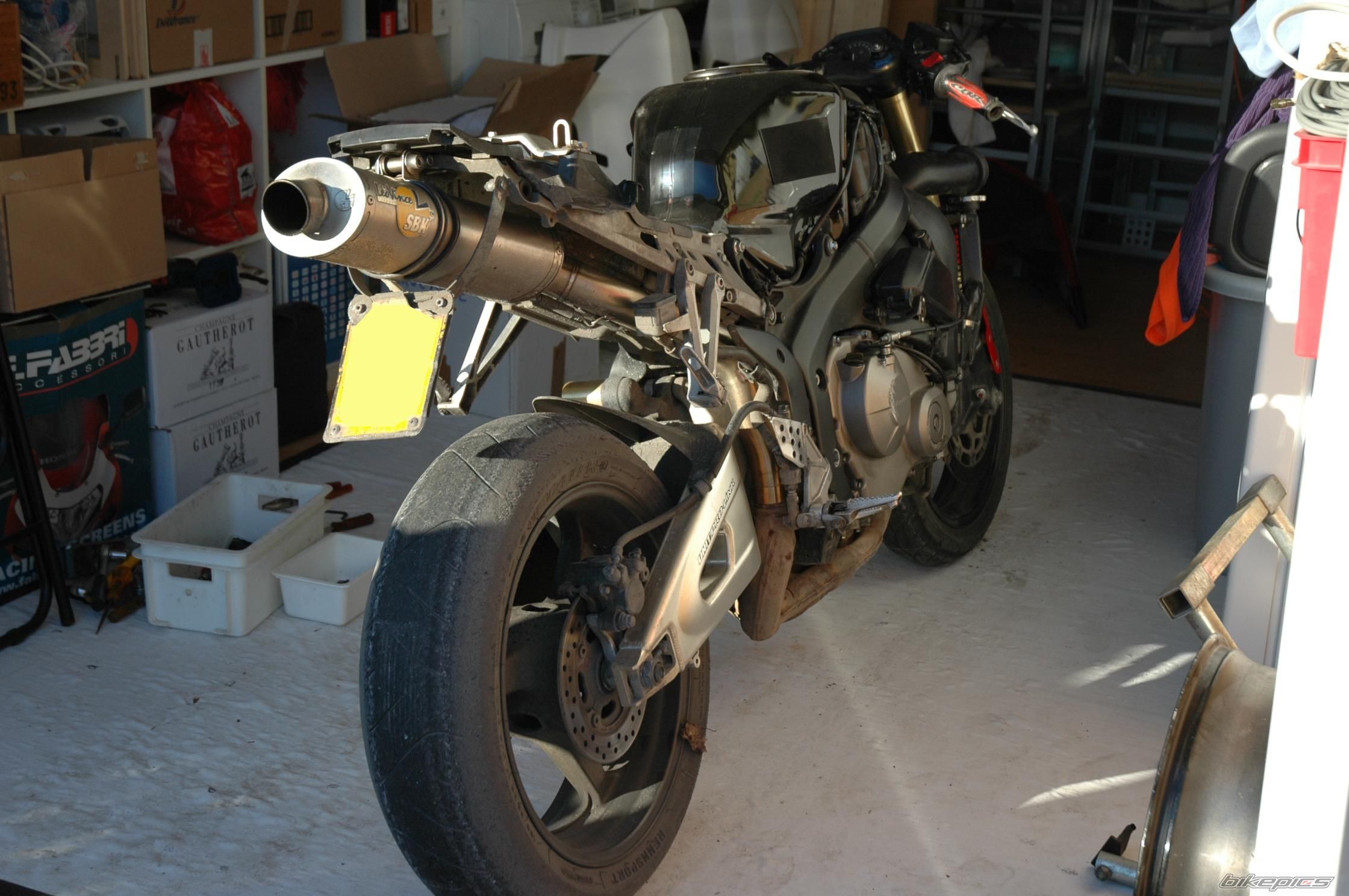 Photo 1532609