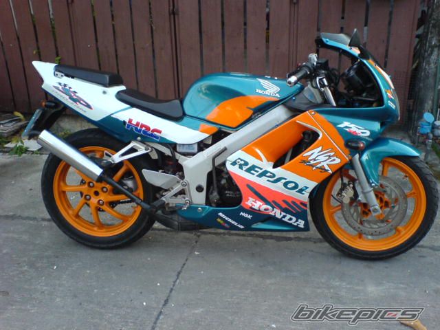 Photo 1532693
