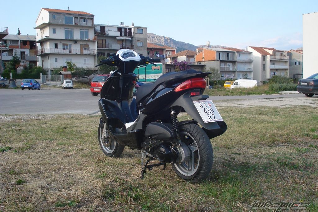 Photo 1532773