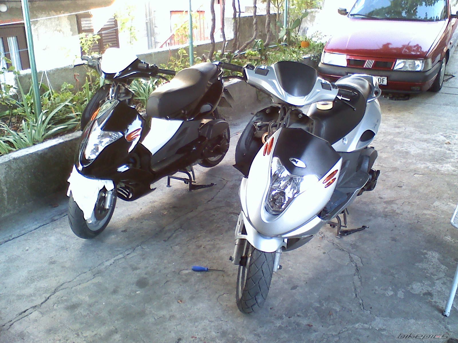 Photo 1532776