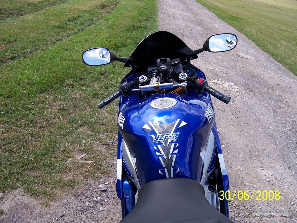 Photo 1532798