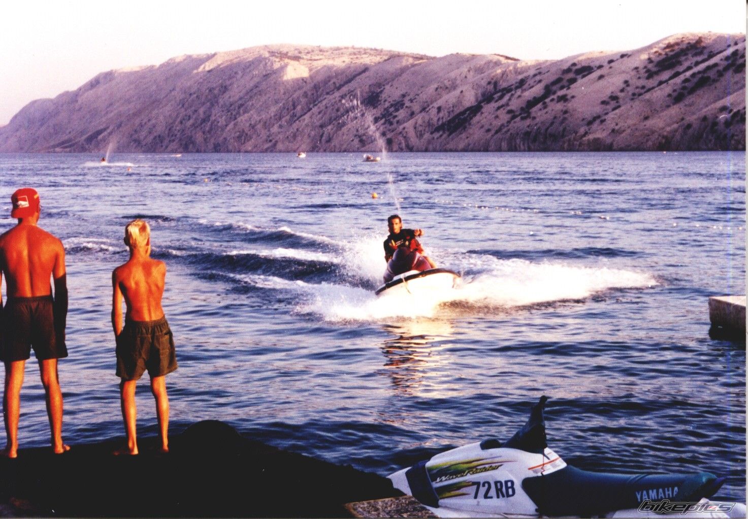 Photo 1532836