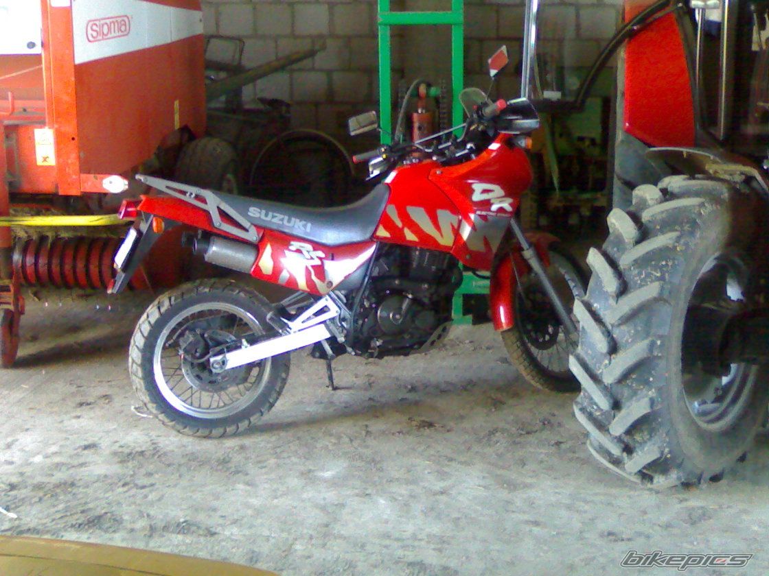 Photo 1532889