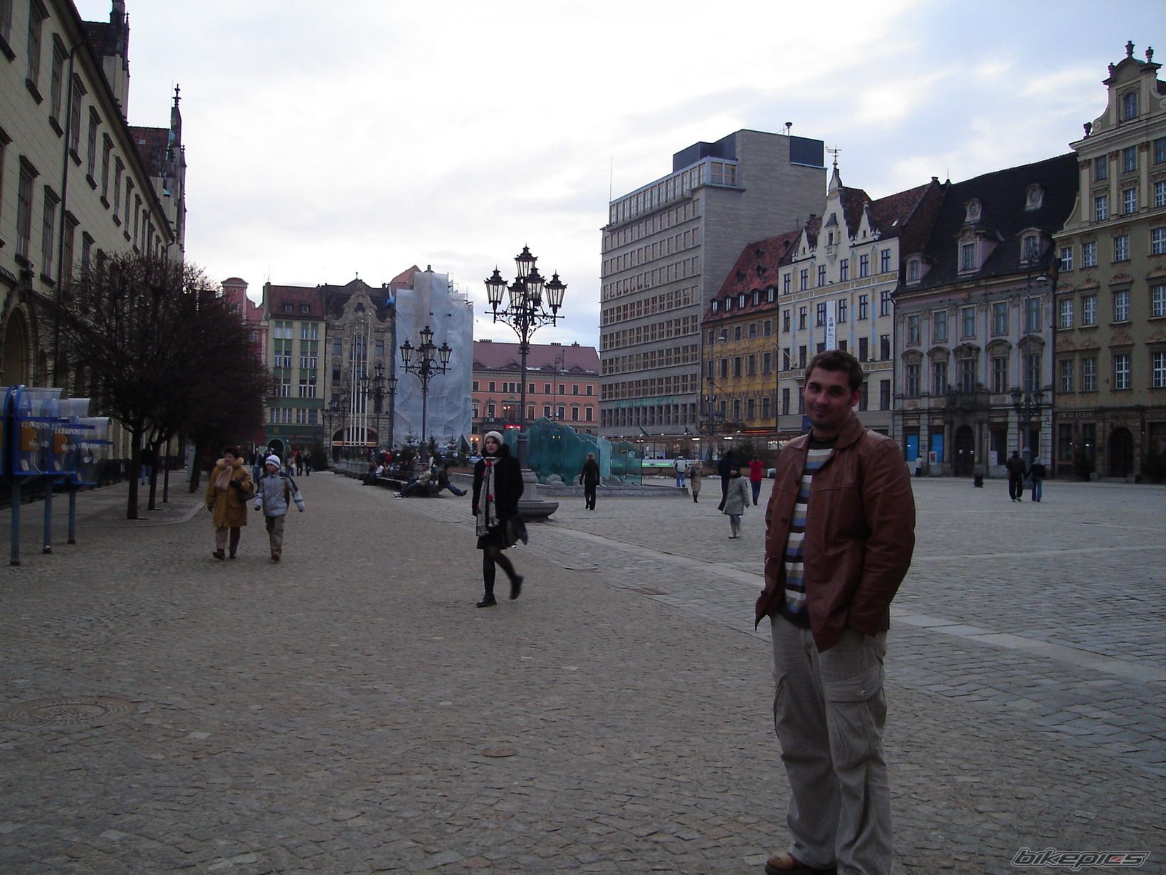 Photo 1532898