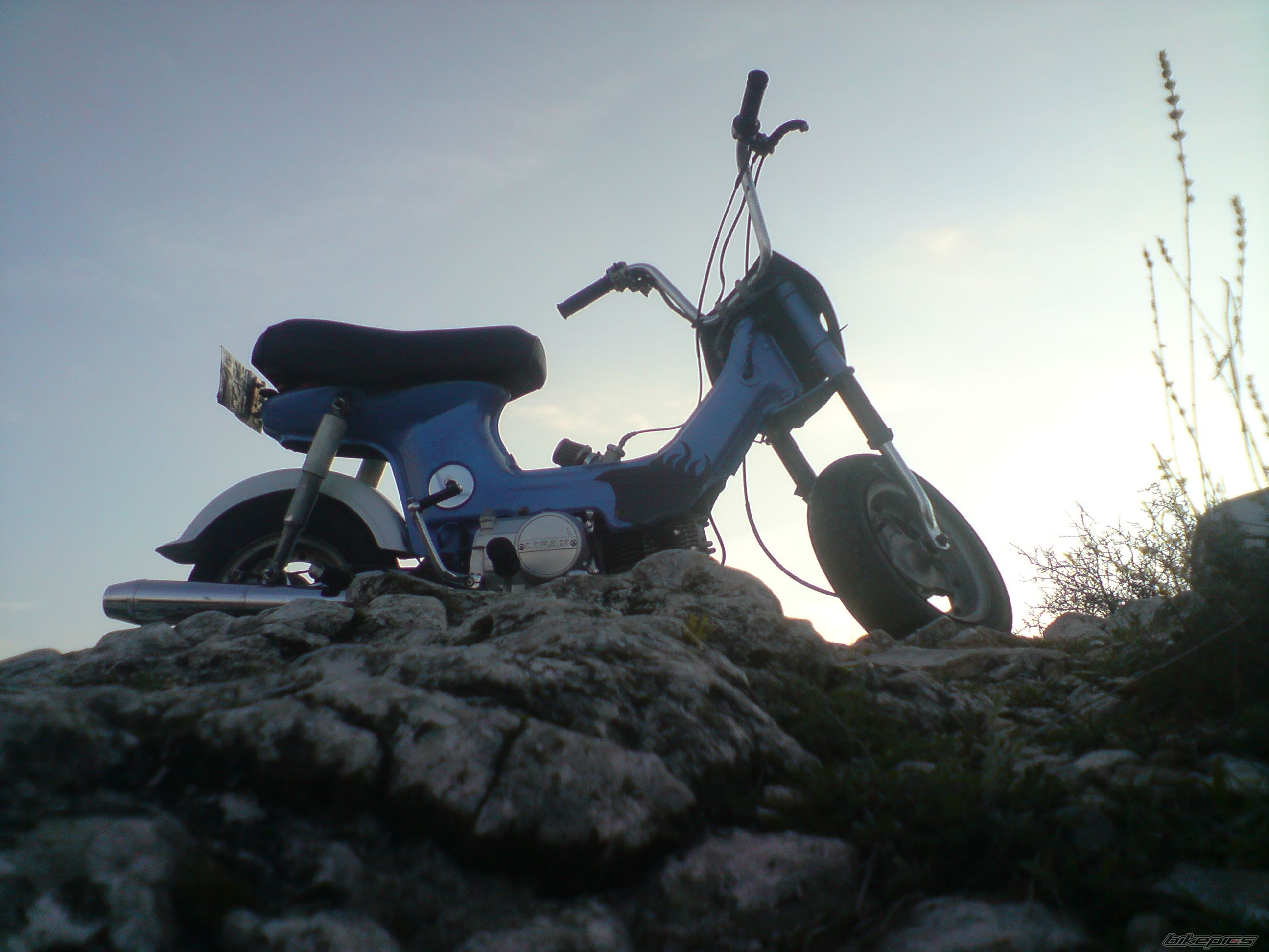 Photo 1532996