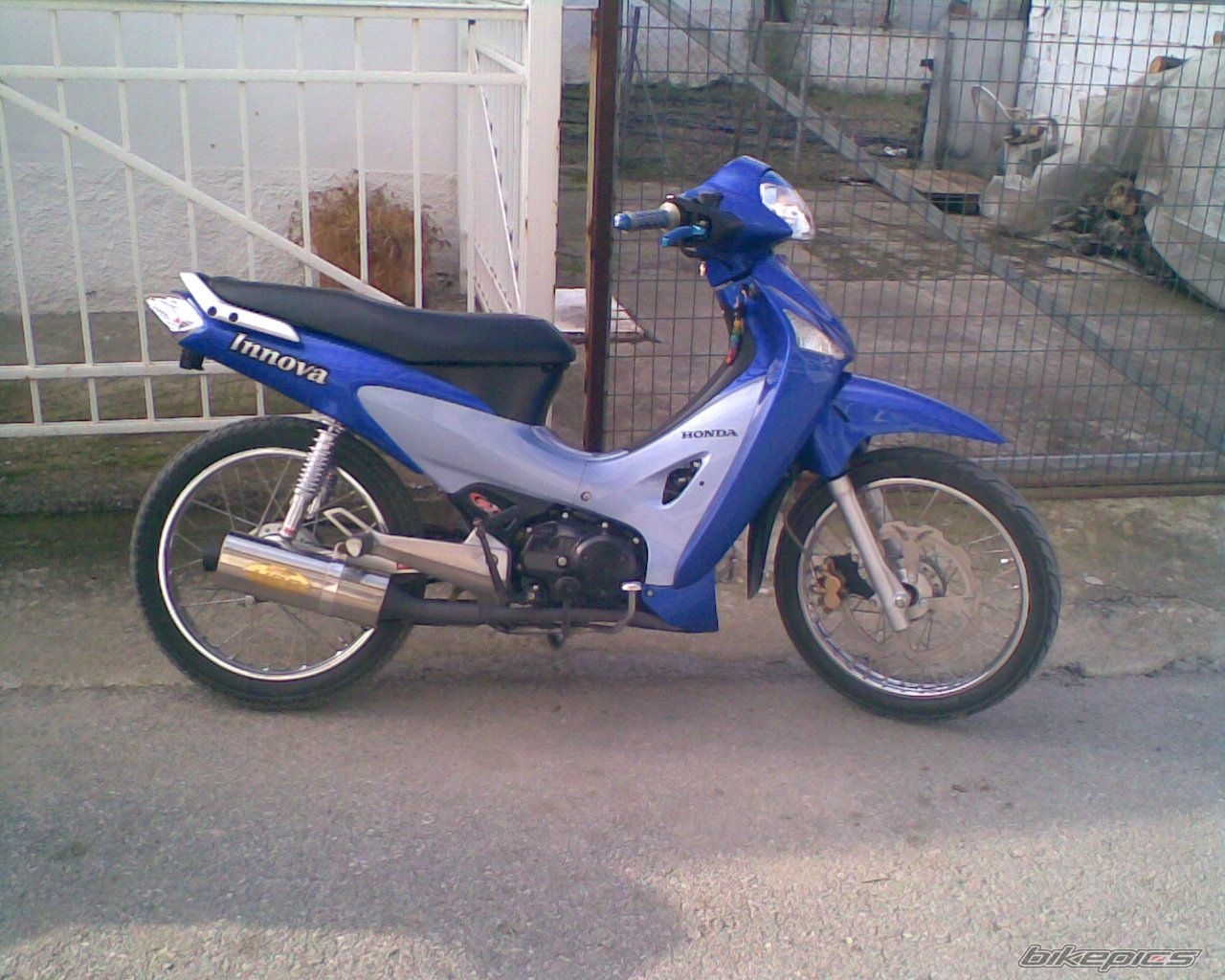 Photo 1533079