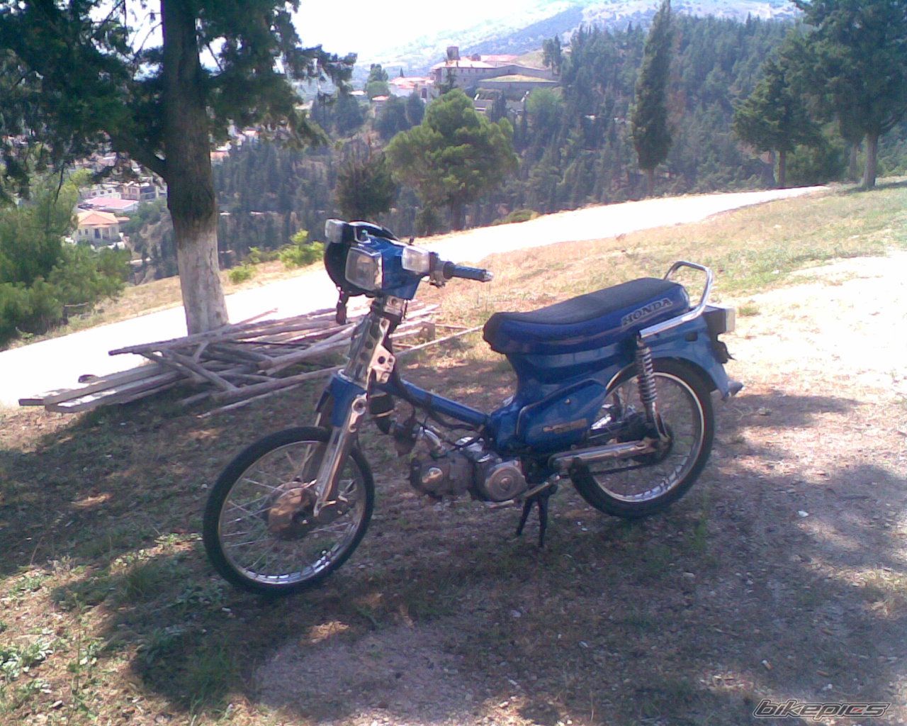 Photo 1533321
