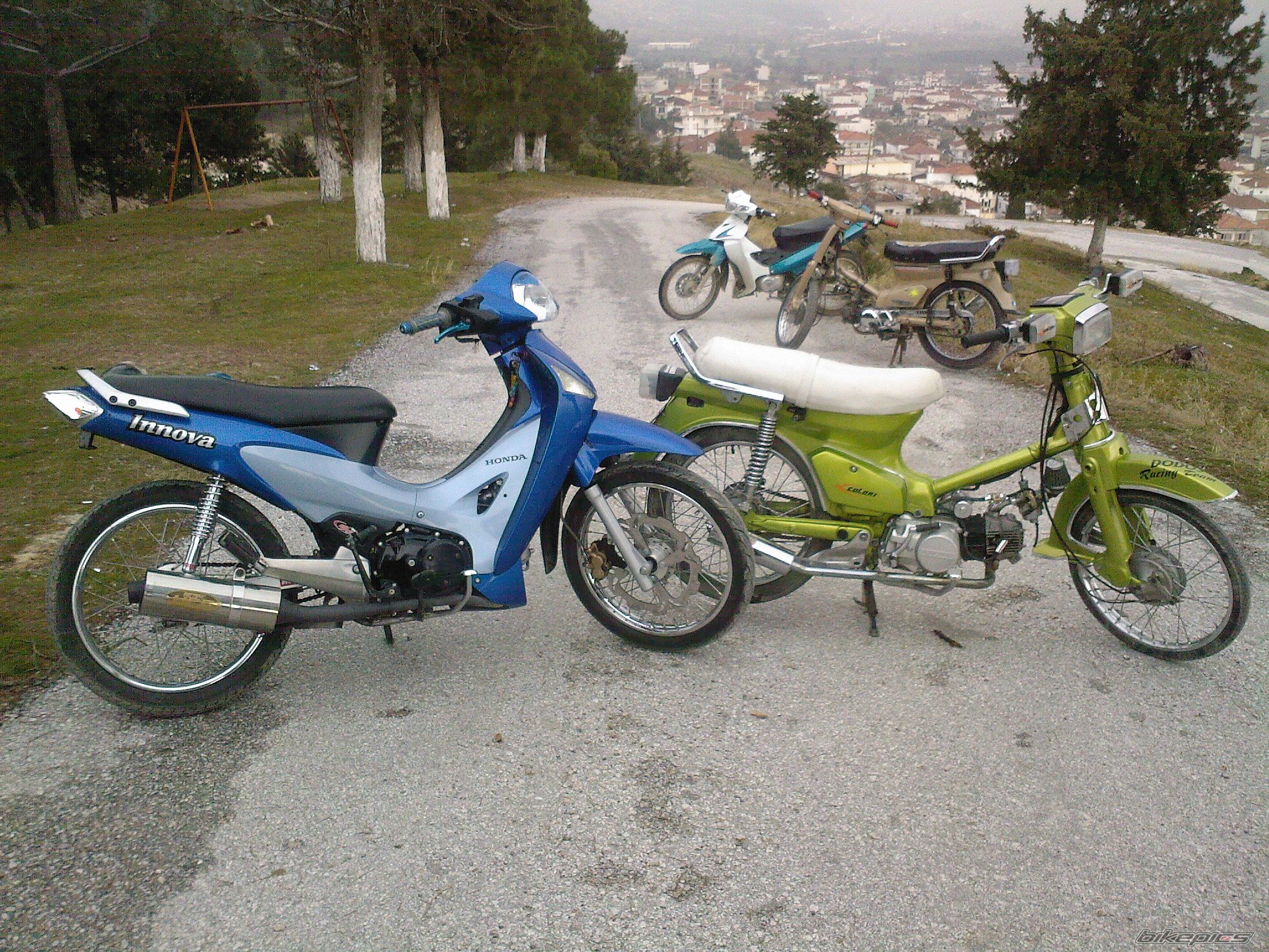 Photo 1533331