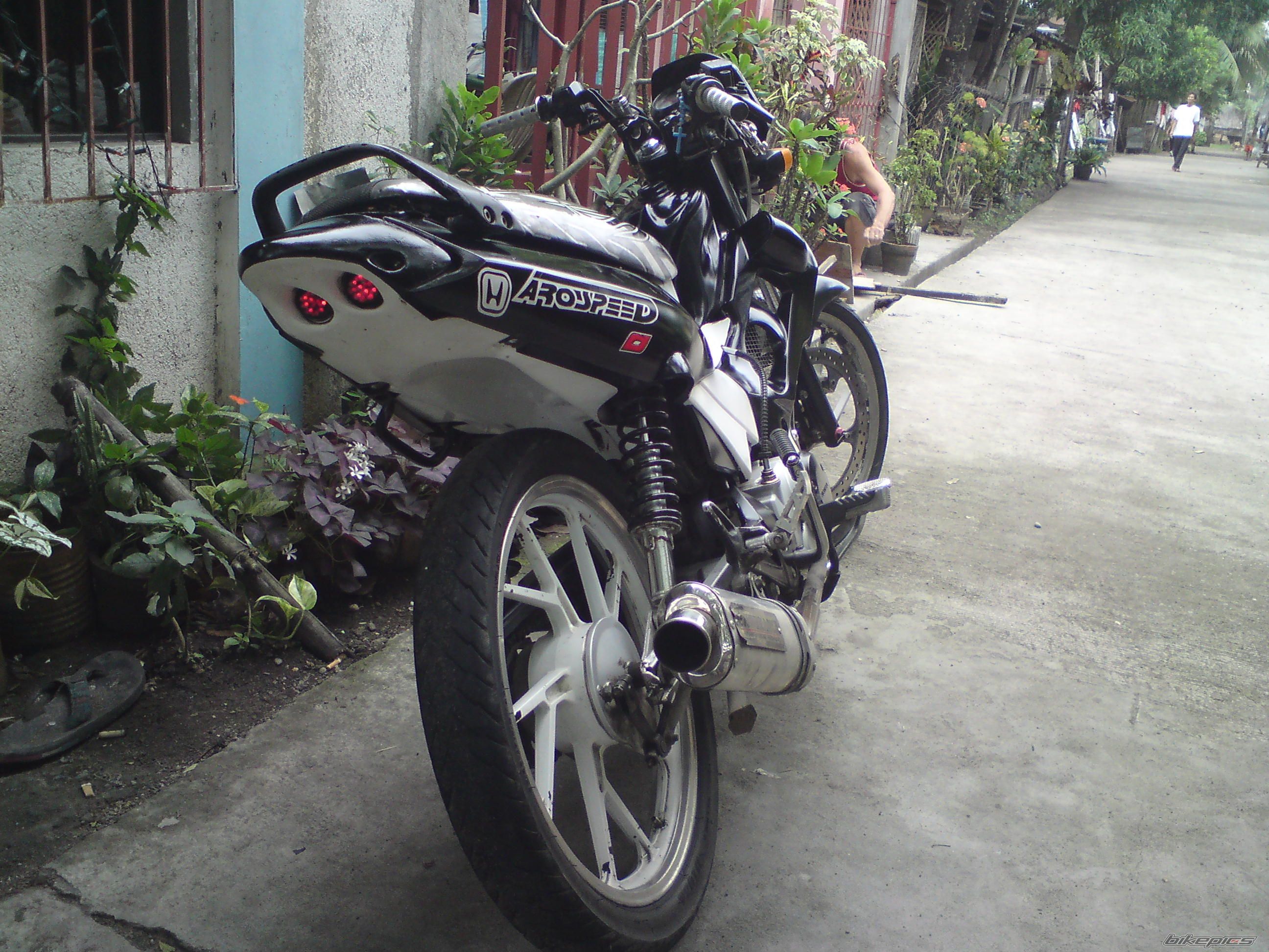 Photo 1533348