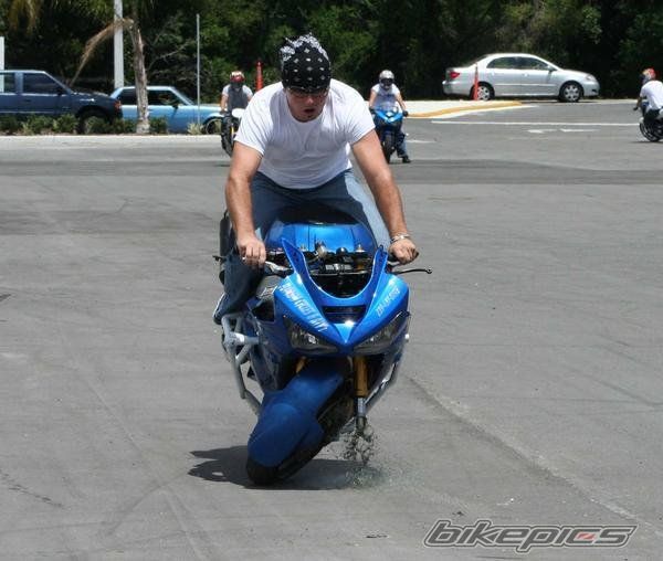 Photo 1533544