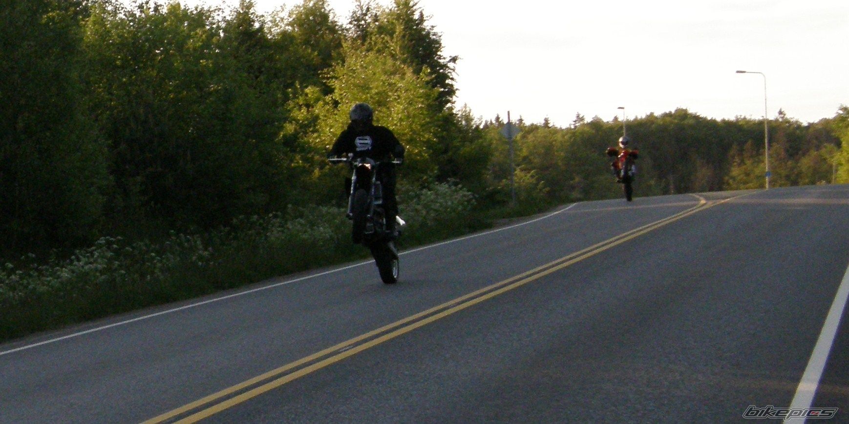 Photo 1533597