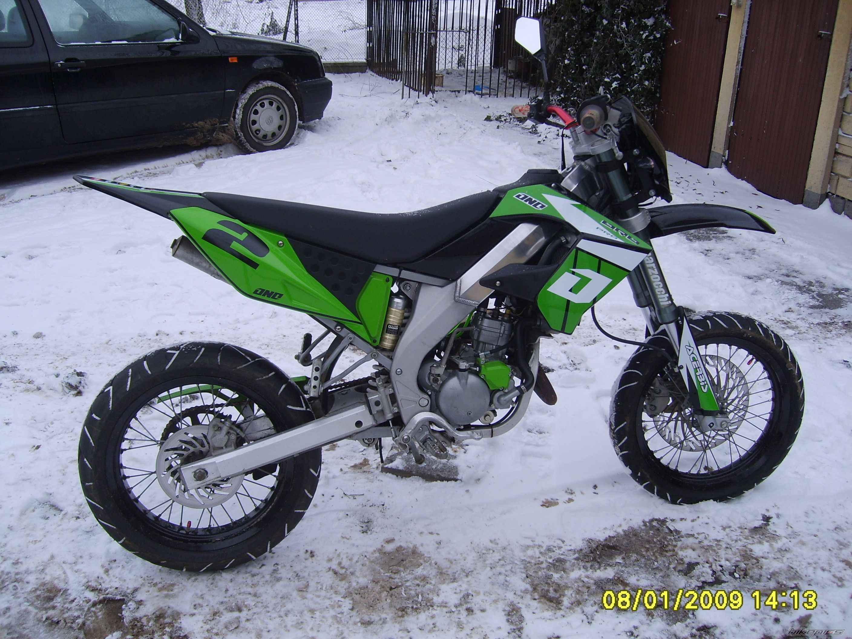 Photo 1533660