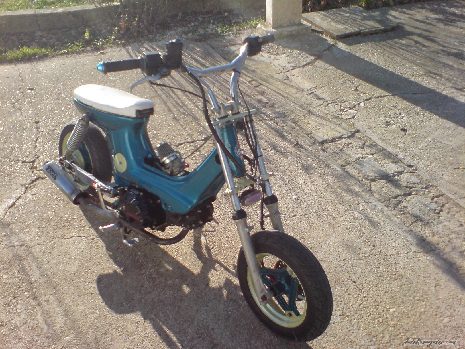Photo 1533676