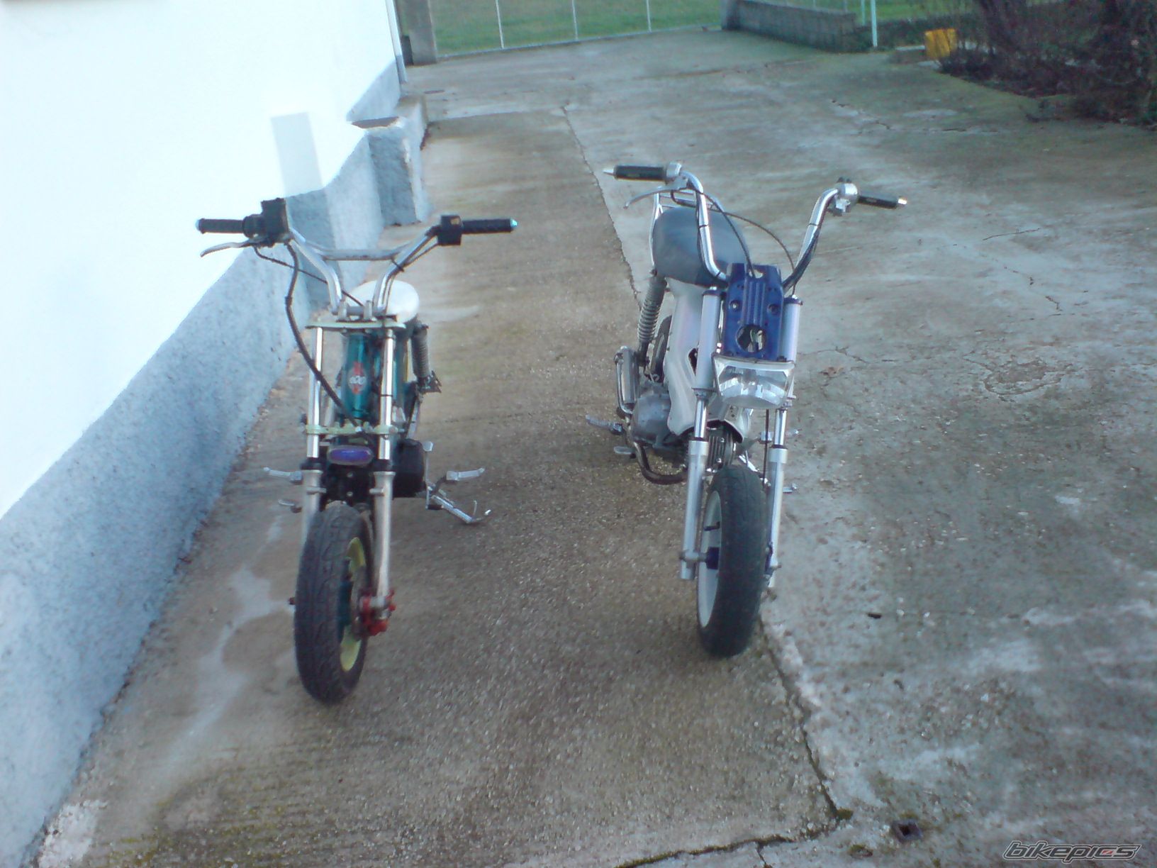 Photo 1533684