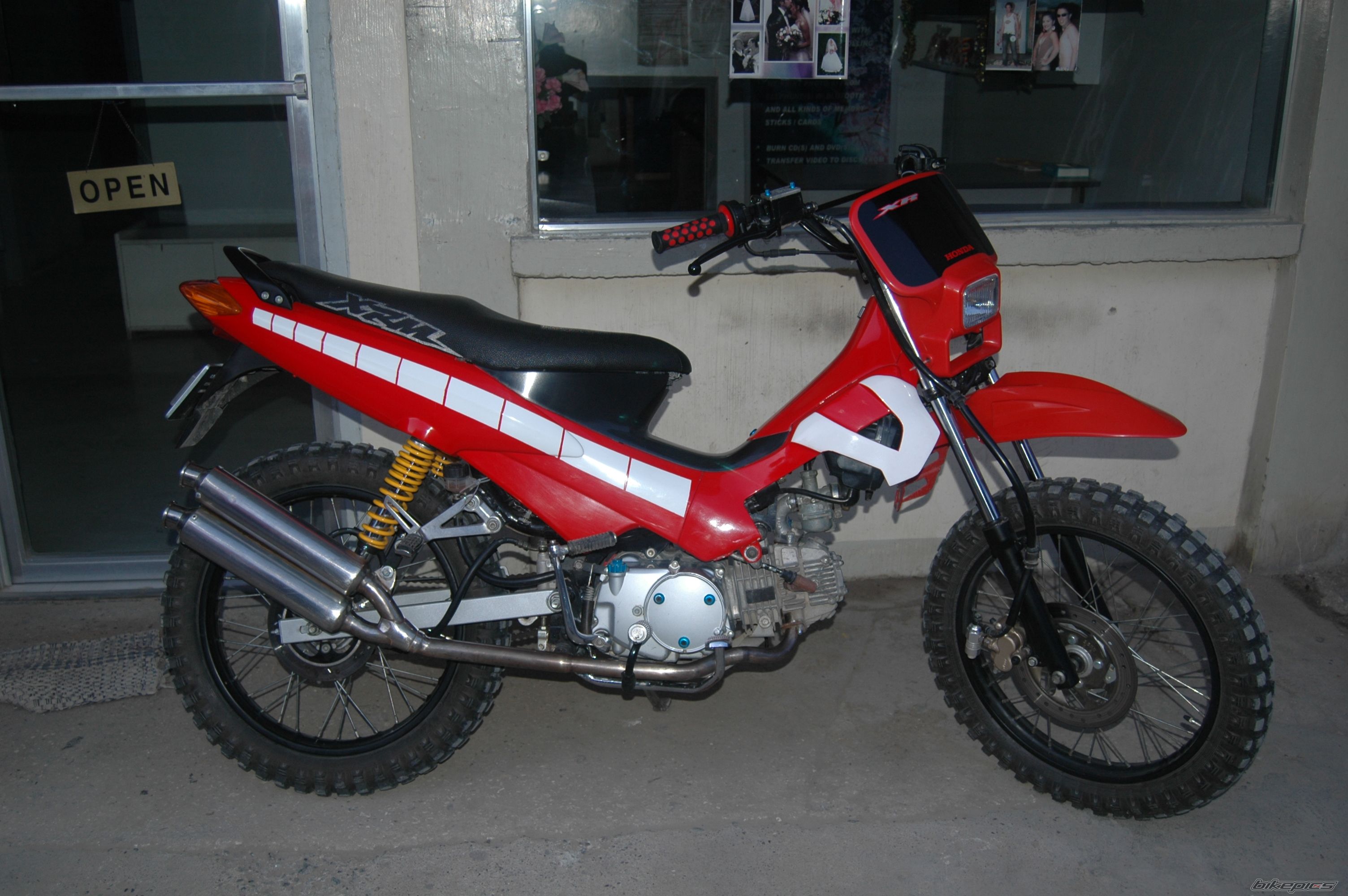 Photo 1533763
