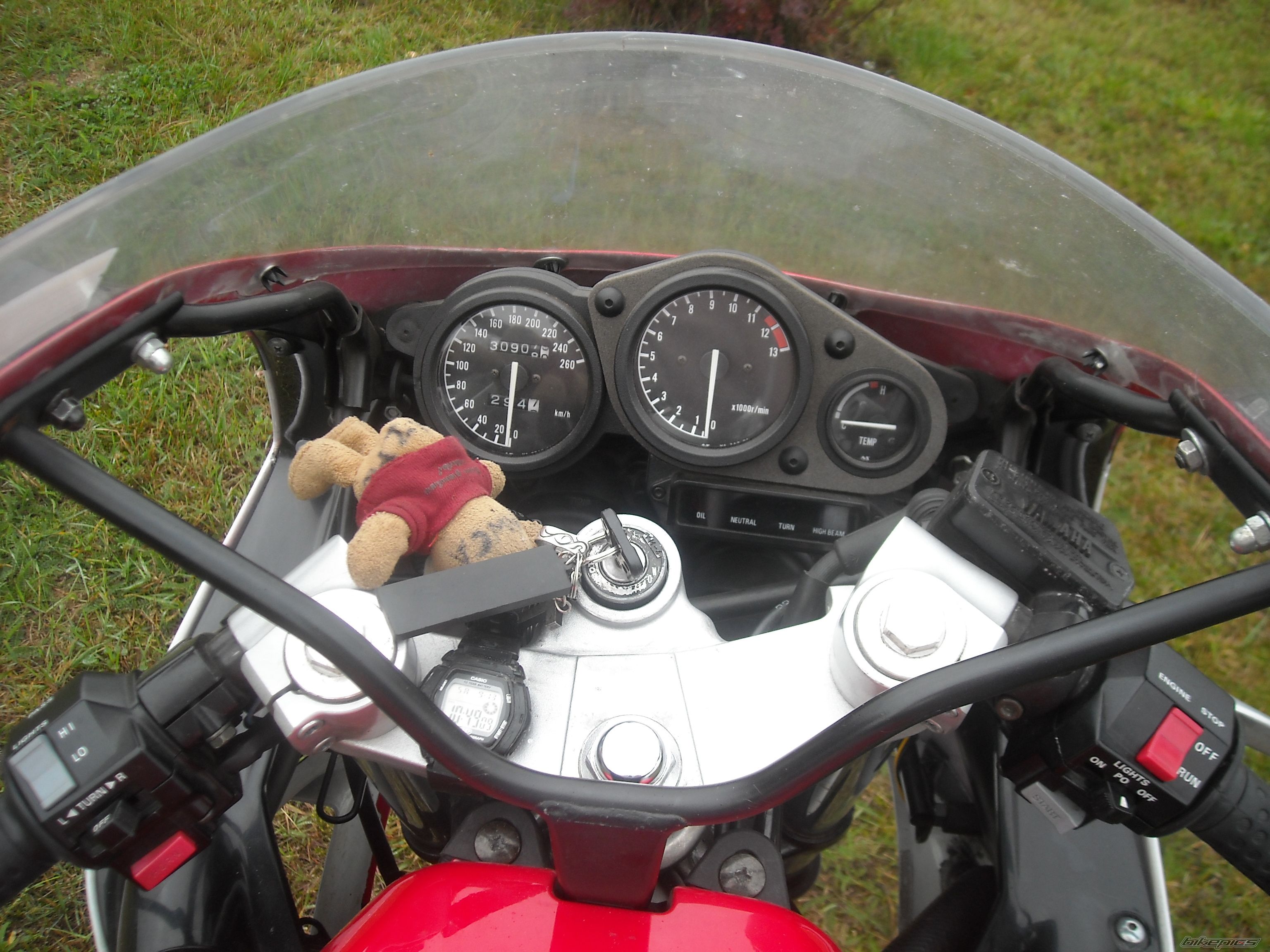 Photo 1533897