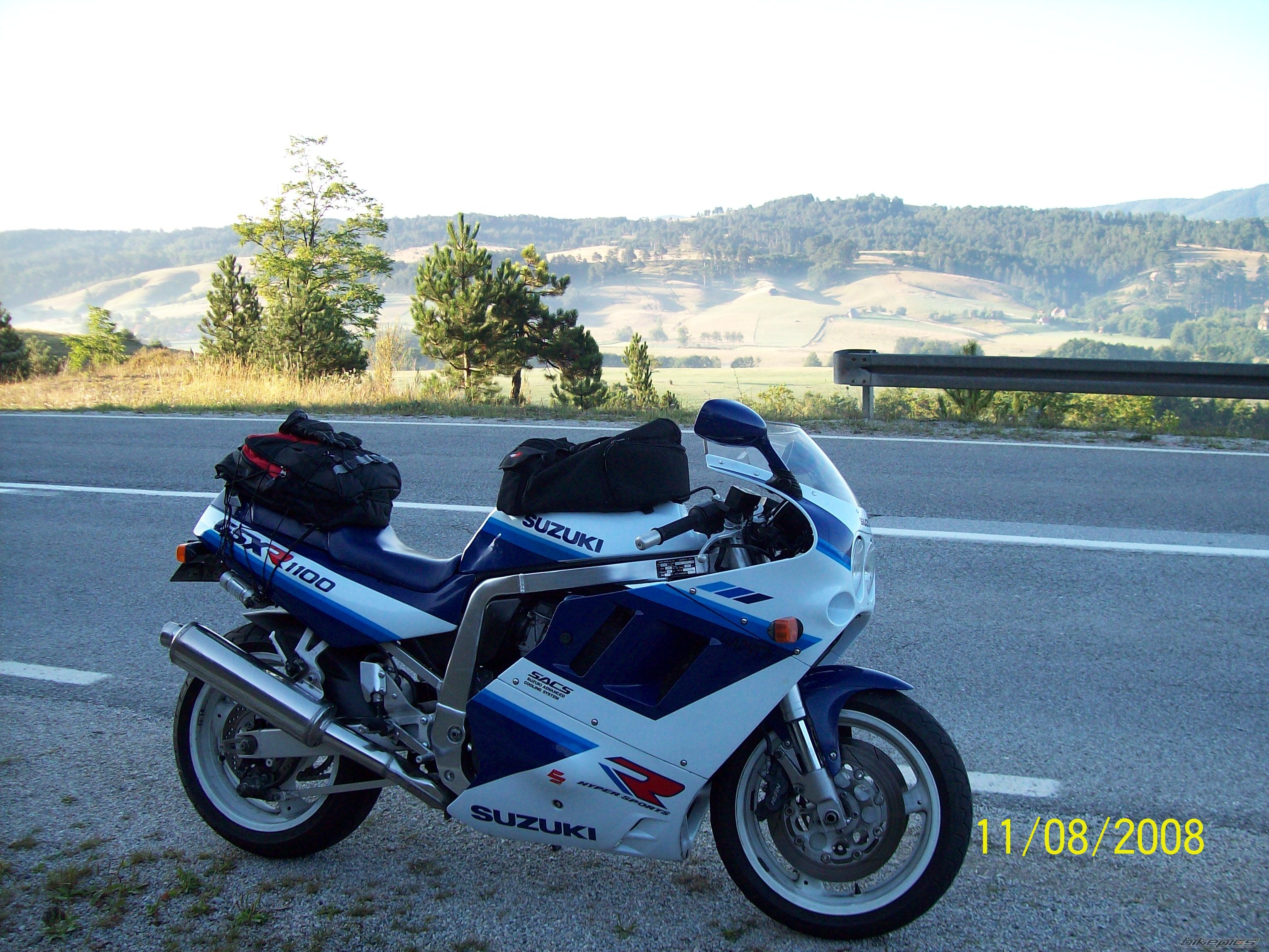 Photo 1534302