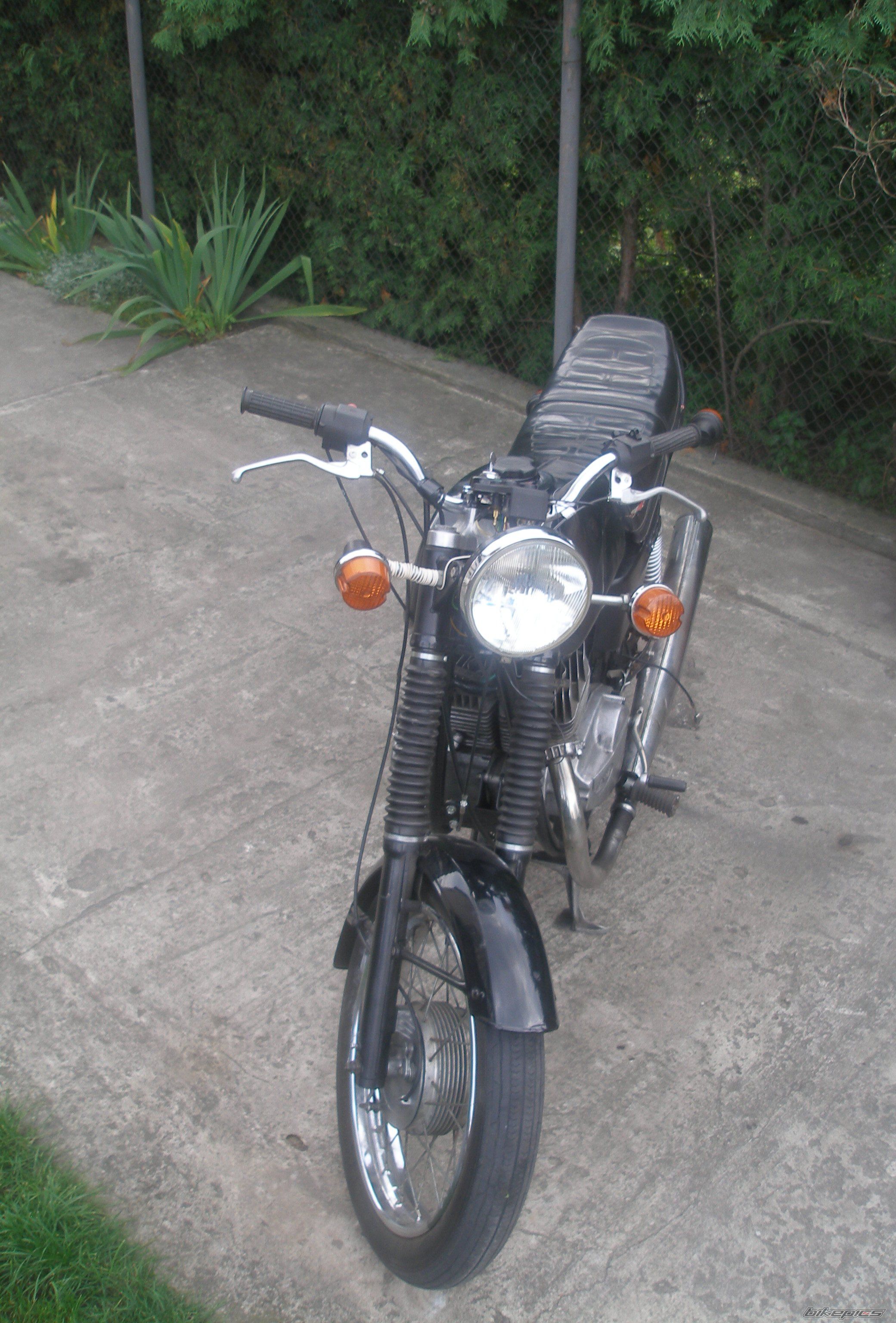 Photo 1534524