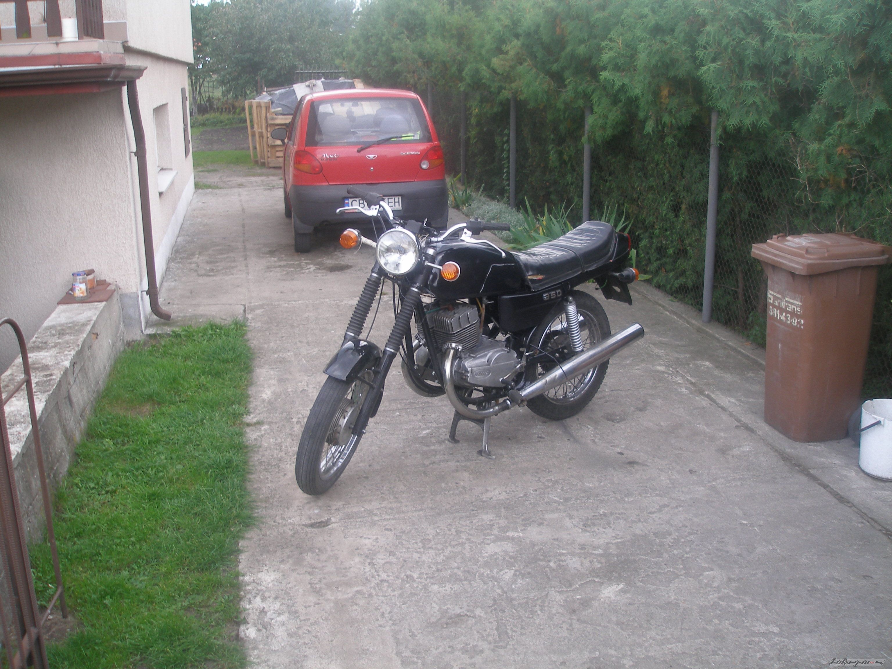 Photo 1534530