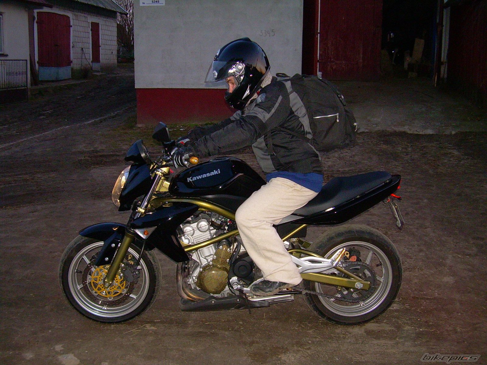 Photo 1534671