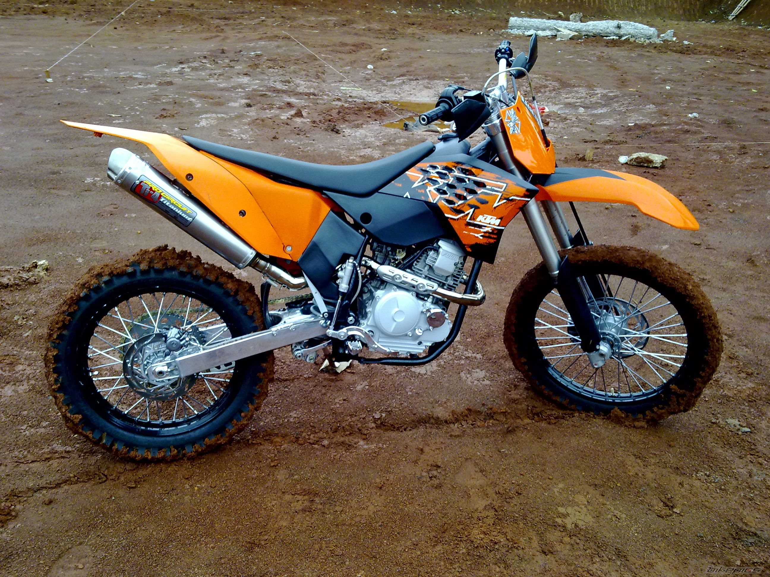 Photo 1534708