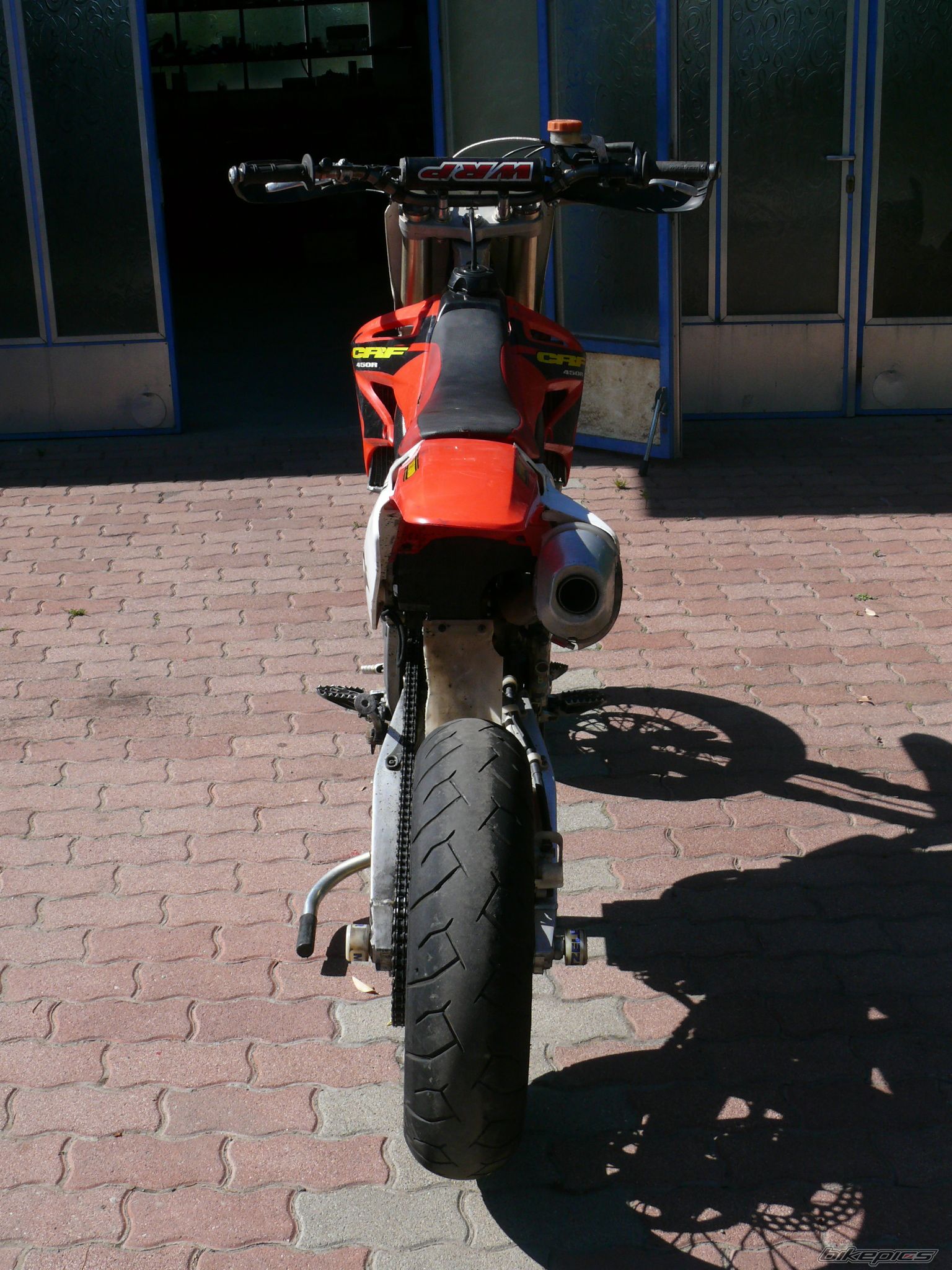 Photo 1534798