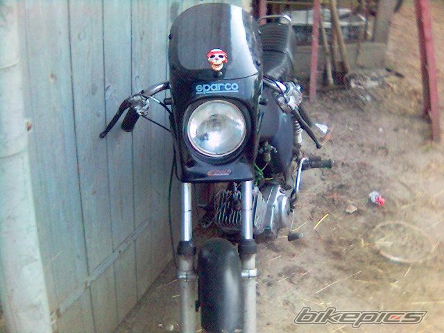 Photo 1534990