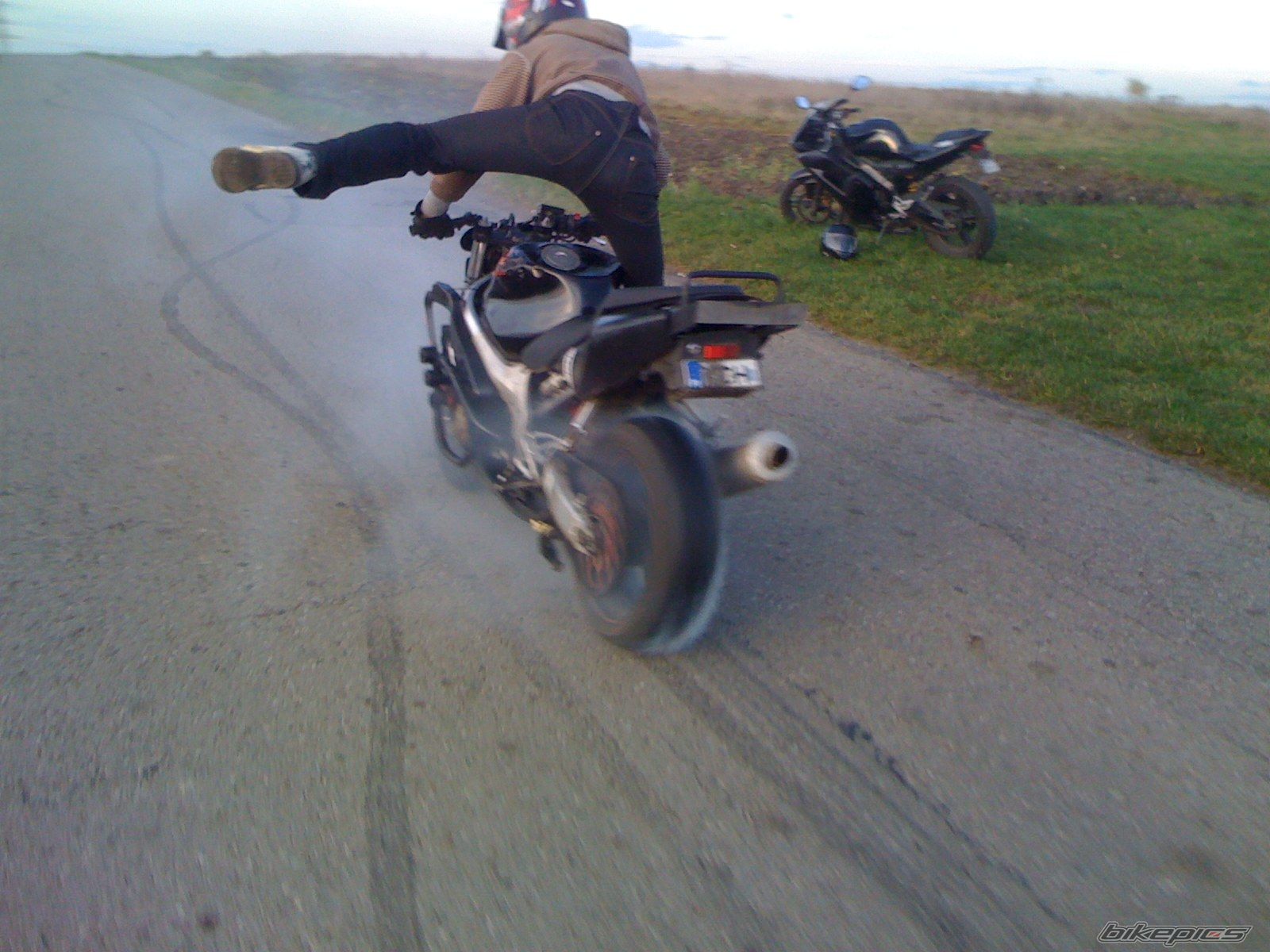 Photo 1535248