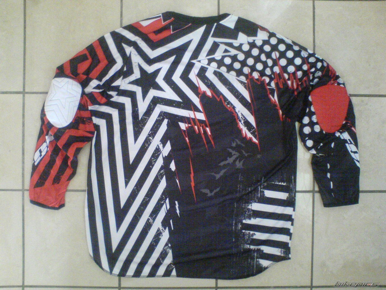 Photo 1535411