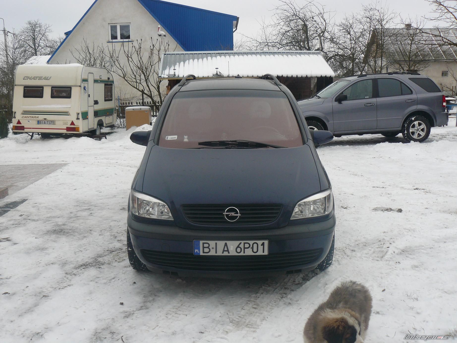 Photo 1535767